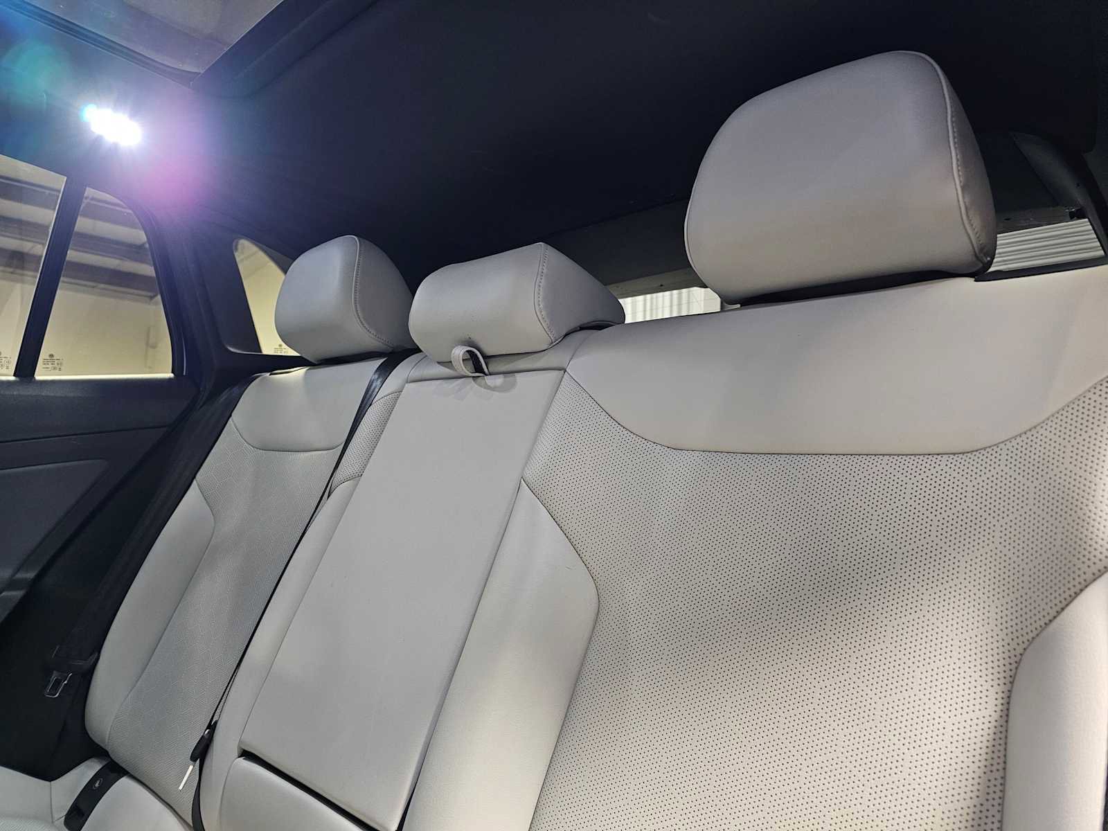 Used 2022 Volkswagen ID.4 Pro S image 18