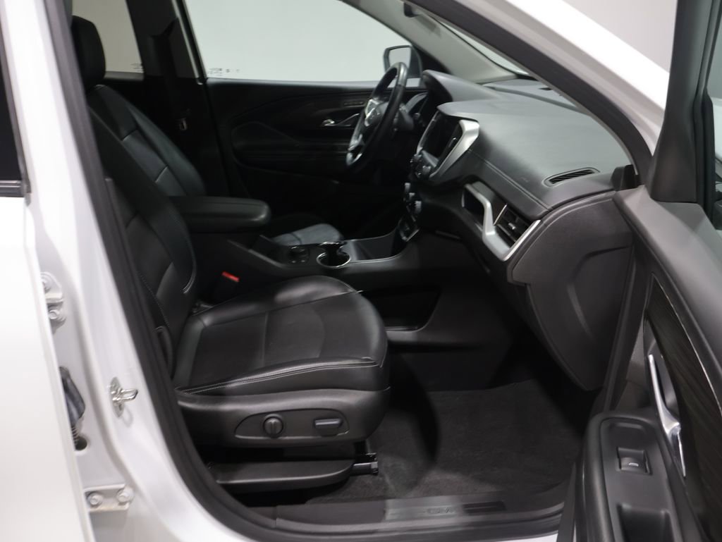 Used 2024 GMC Terrain SLT AWD/4WD image 22