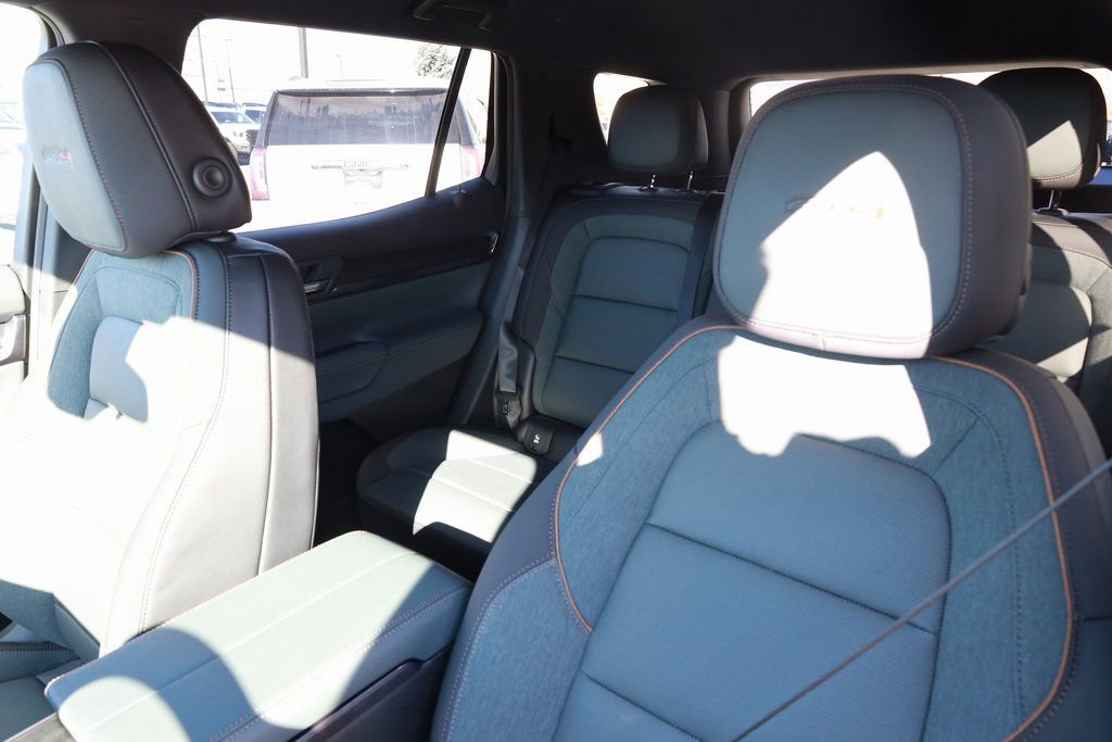 New 2026 GMC Terrain AT4 image 16