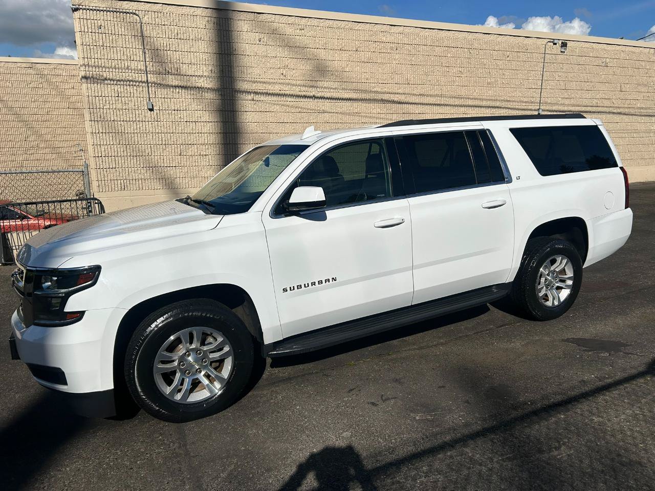 Used 2017 Chevrolet Suburban LT AWD/4WD image 8