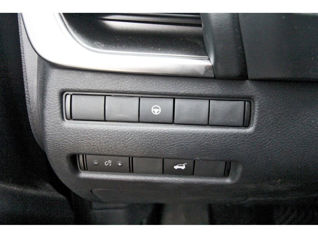 Used 2023 Nissan Rogue SV w/ SV Premium Package FWD image 17