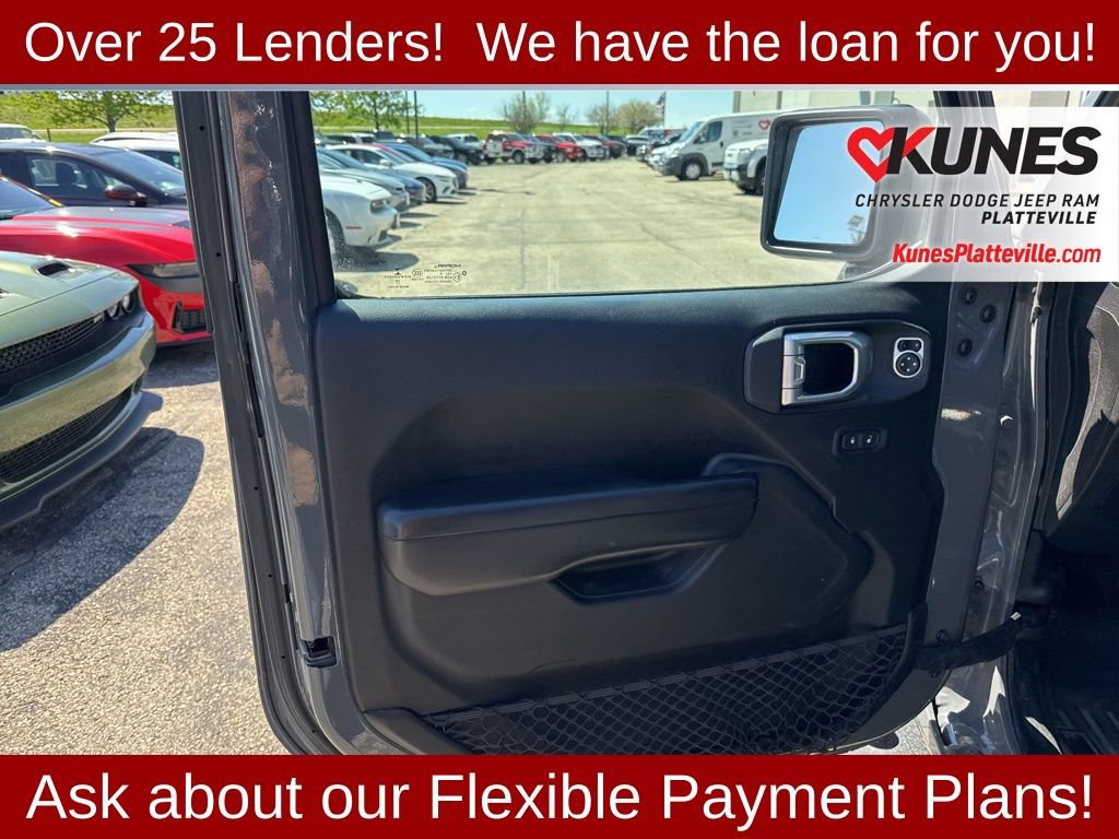 Used 2019 Jeep Wrangler Sport AWD/4WD image 11
