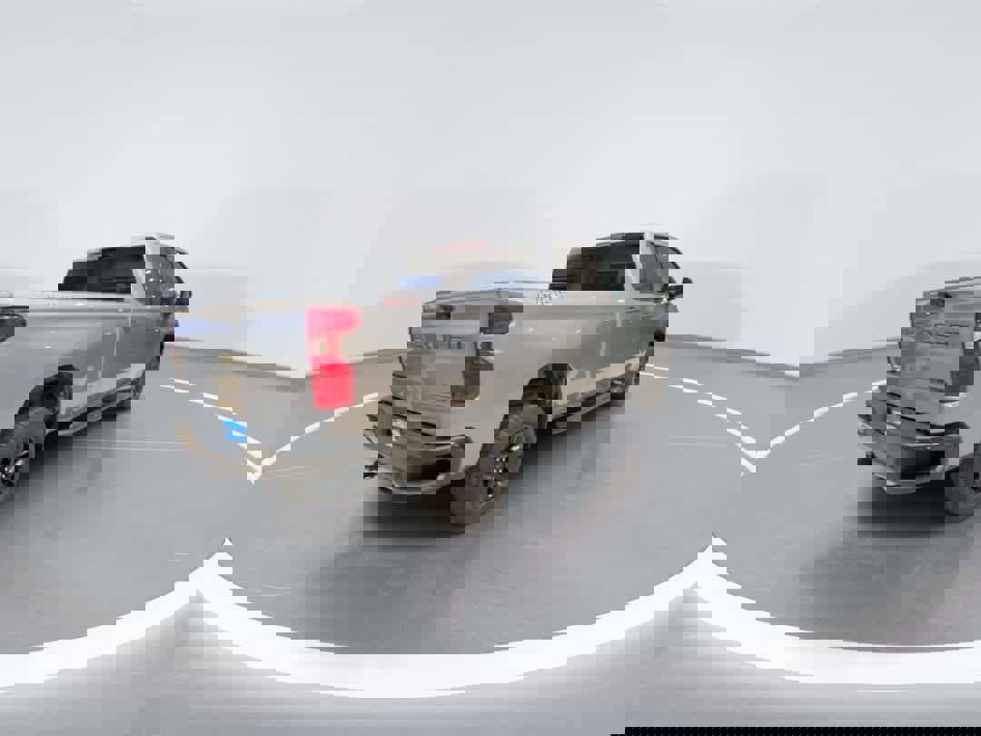 Used 2024 Chevrolet Silverado 1500 Custom Trail Boss w/ LPO, Dark Essentials Package image 8