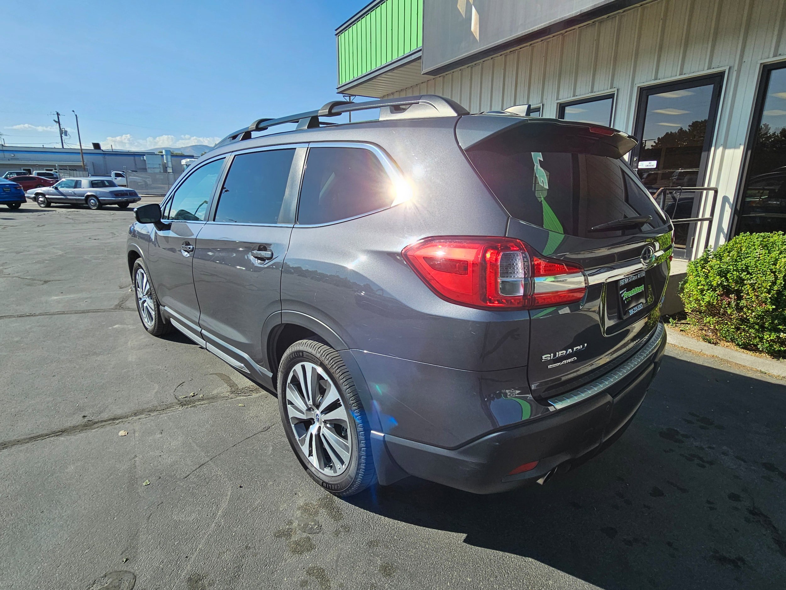 Used 2019 Subaru Ascent Limited w/ Popular Package #3 AWD/4WD image 5