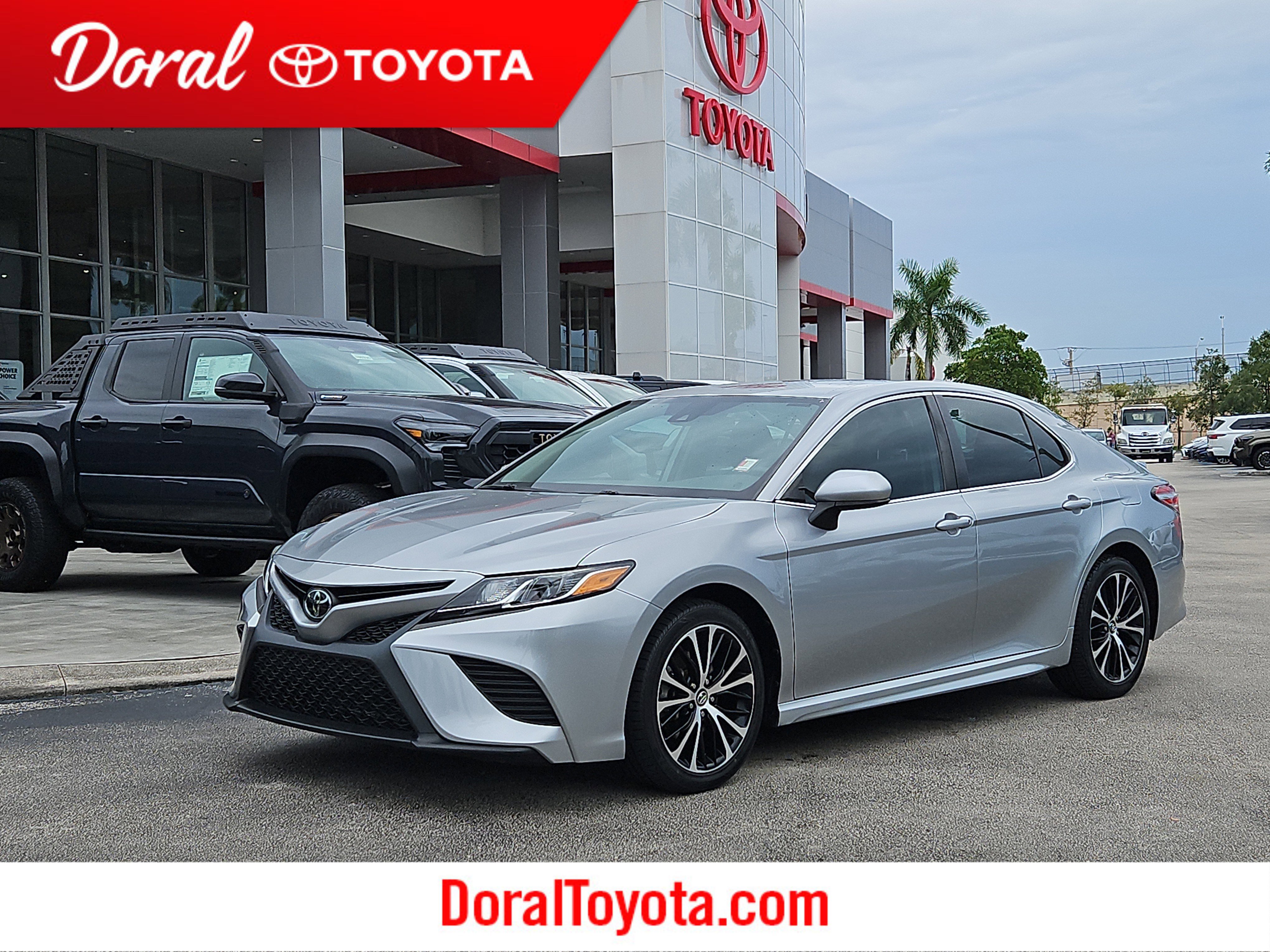 Used 2020 Toyota Camry SE