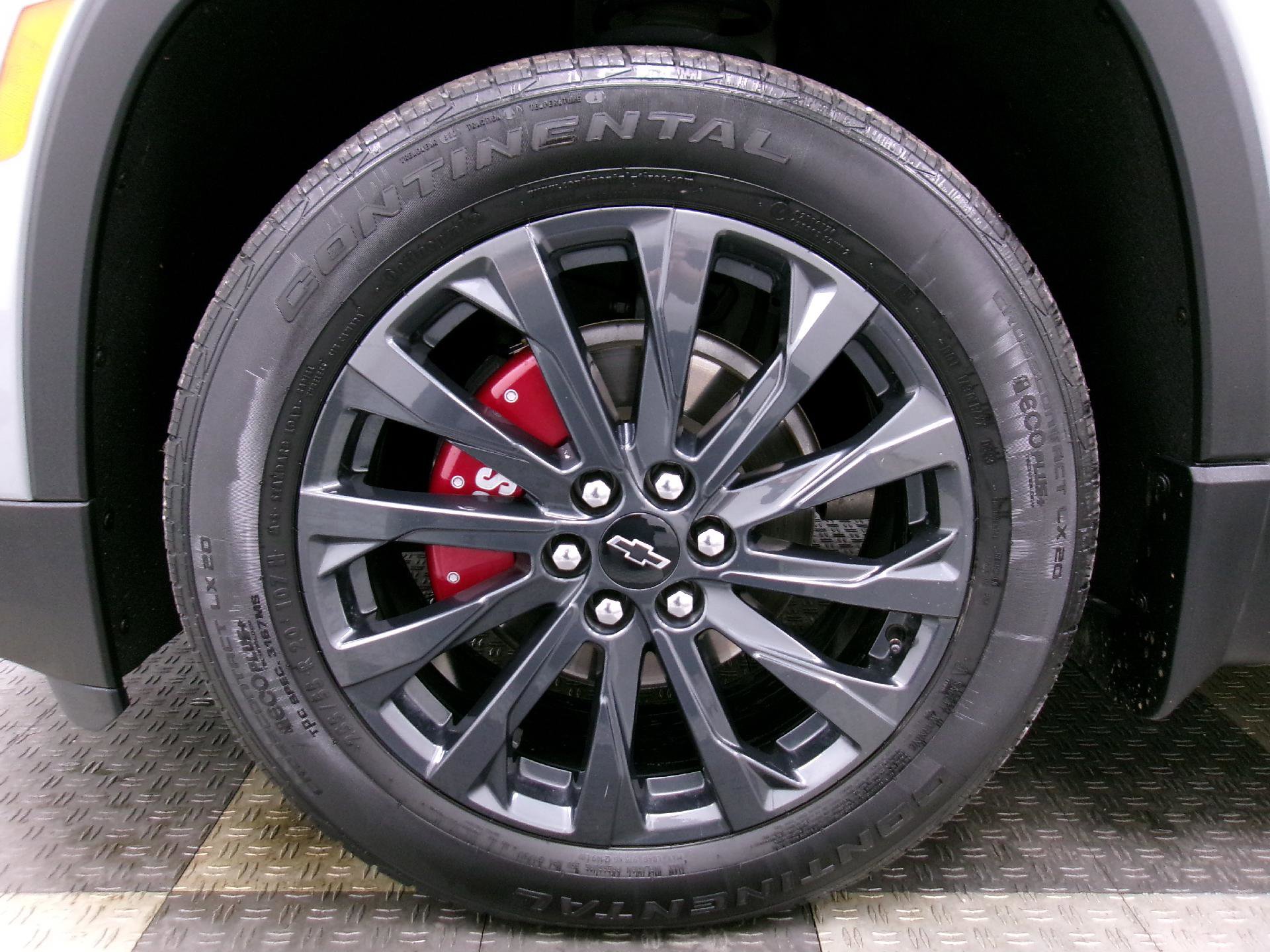 Certified 2023 Chevrolet Traverse RS image 18