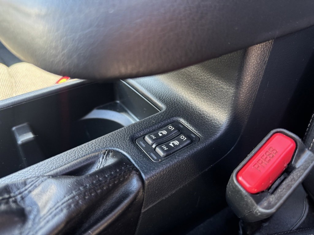 Used 2015 Subaru Crosstrek 2.0i Premium w/ Moonroof Package image 31