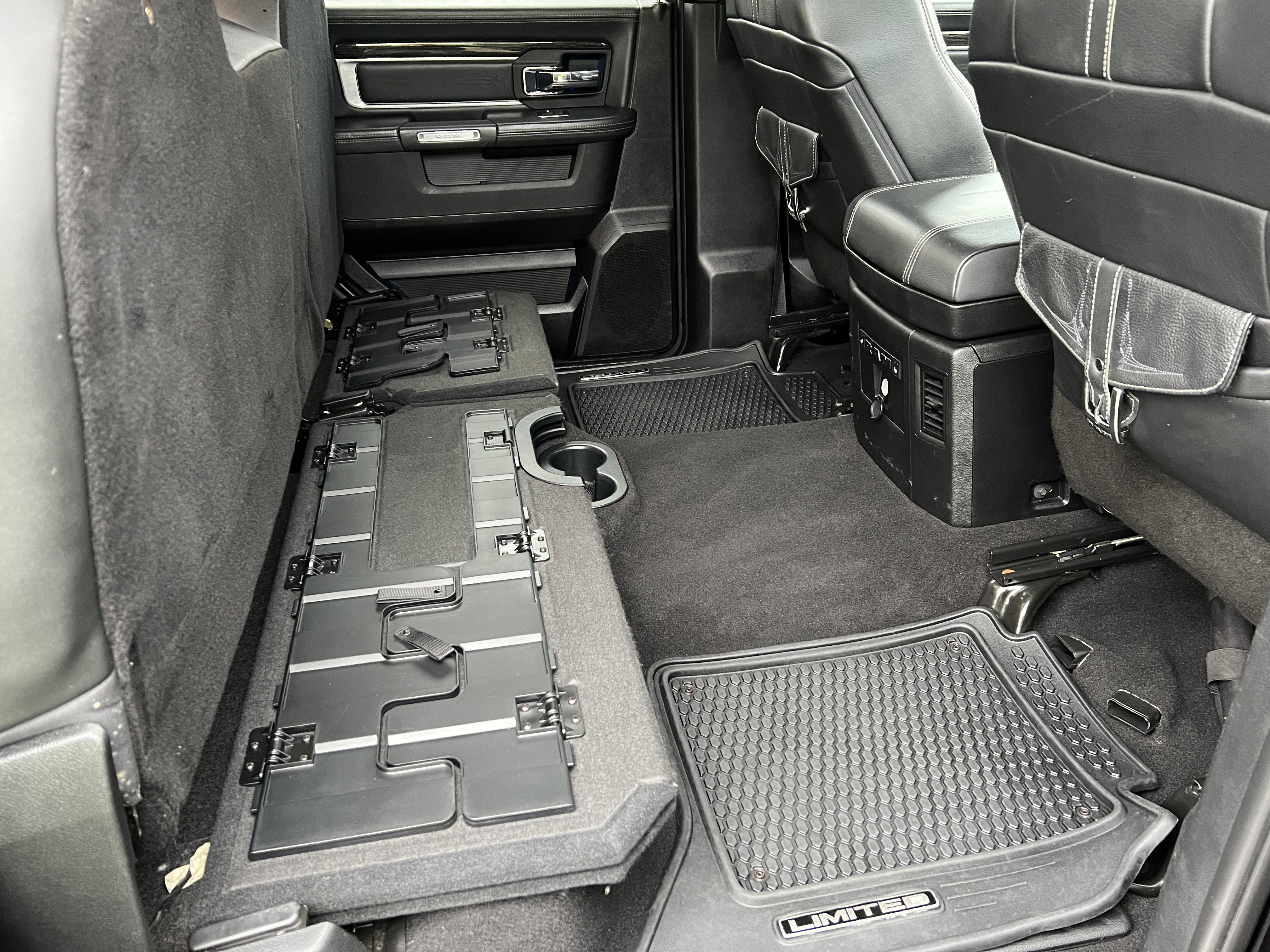 Used 2018 RAM 1500 Limited image 19