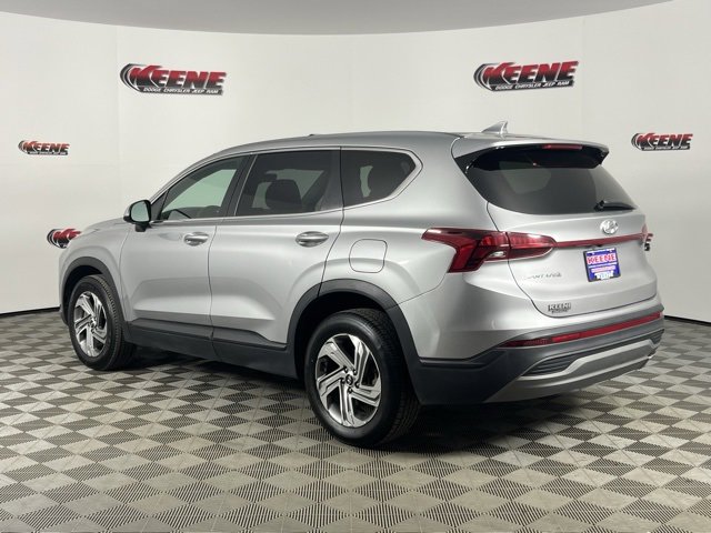 Used 2023 Hyundai Santa Fe SE image 6