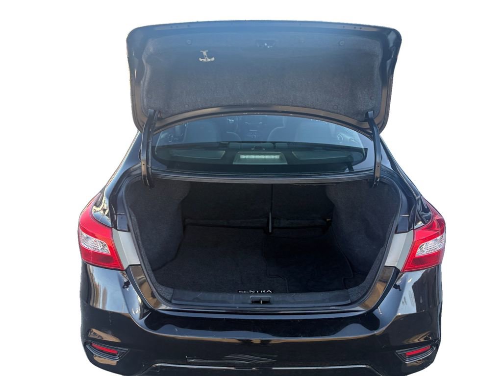 Used 2018 Nissan Sentra SV image 19