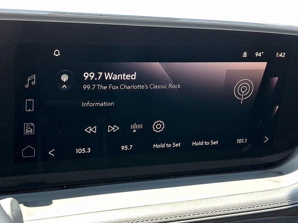 Used 2024 Buick Encore GX Sport Touring FWD image 16