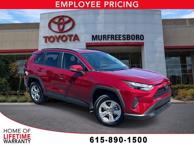 Used 2025 Toyota RAV4 XLE w/ Convenience Package FWD image 1