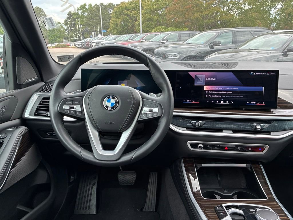 Used 2026 BMW X5 xDrive40i AWD/4WD image 23