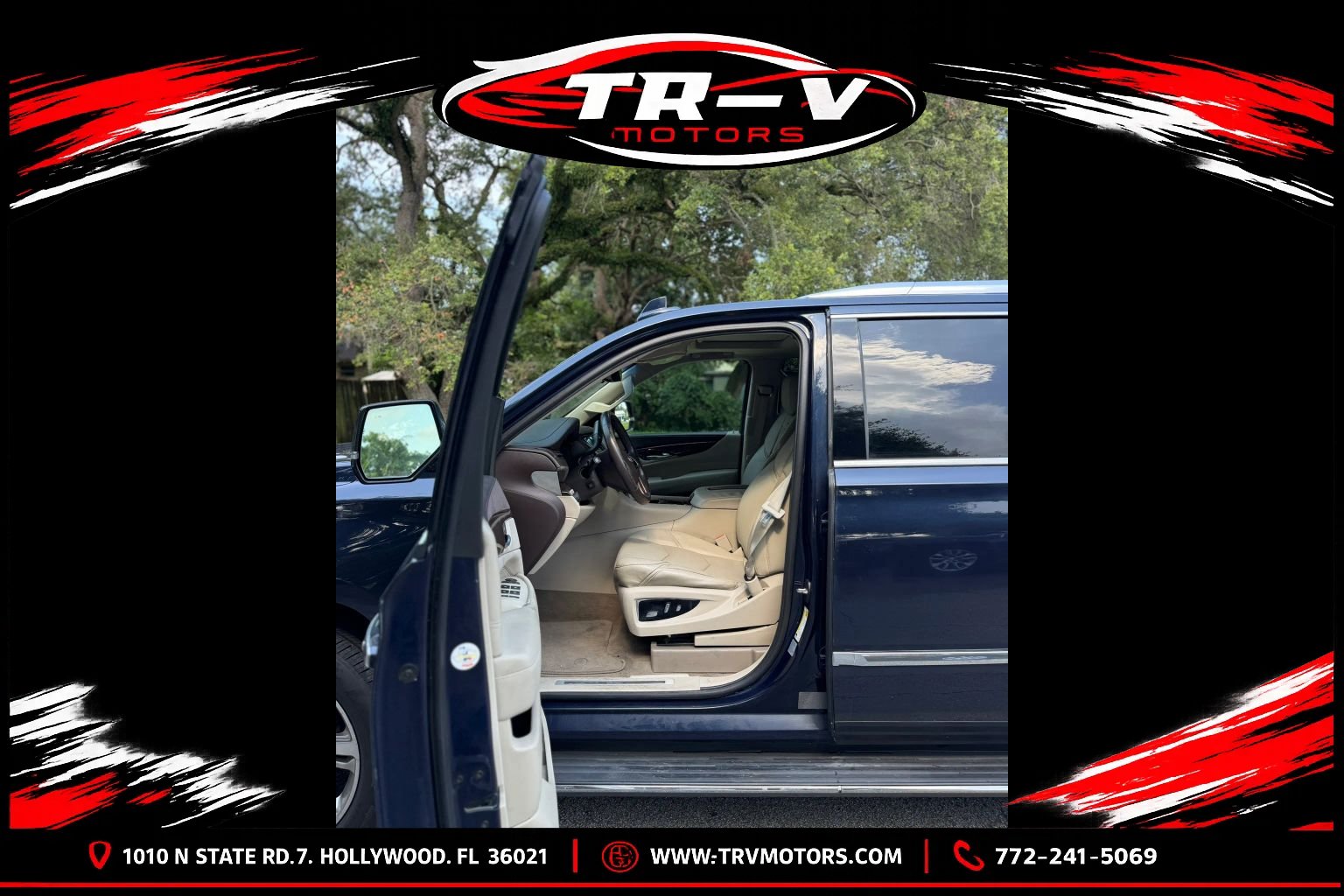 Used 2017 Cadillac Escalade ESV Luxury AWD/4WD image 9