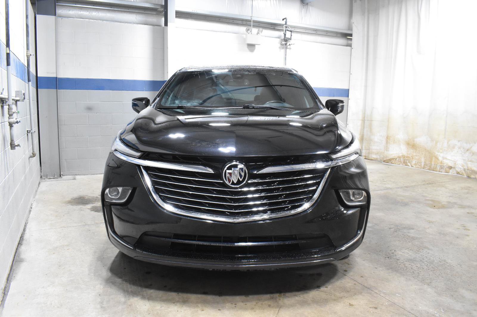 Used 2024 Buick Enclave Essence w/ Experience Buick Package FWD image 35