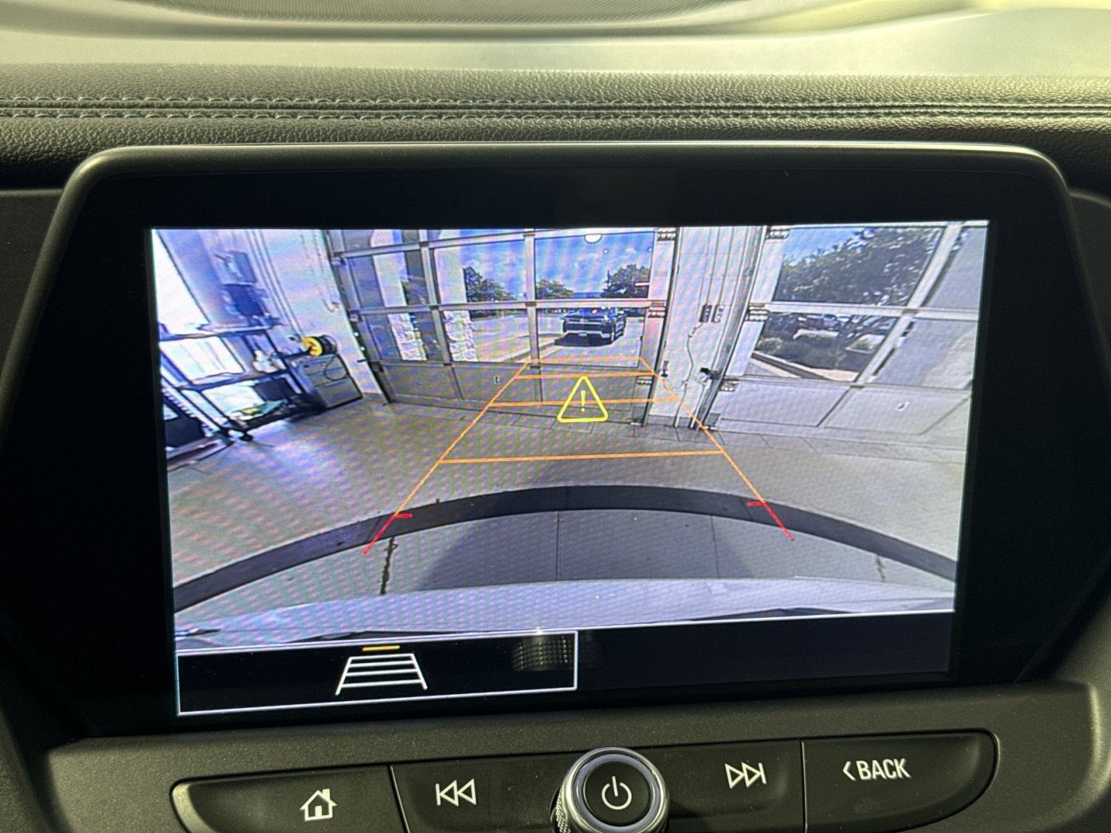 Used 2021 Chevrolet Blazer LT FWD image 20
