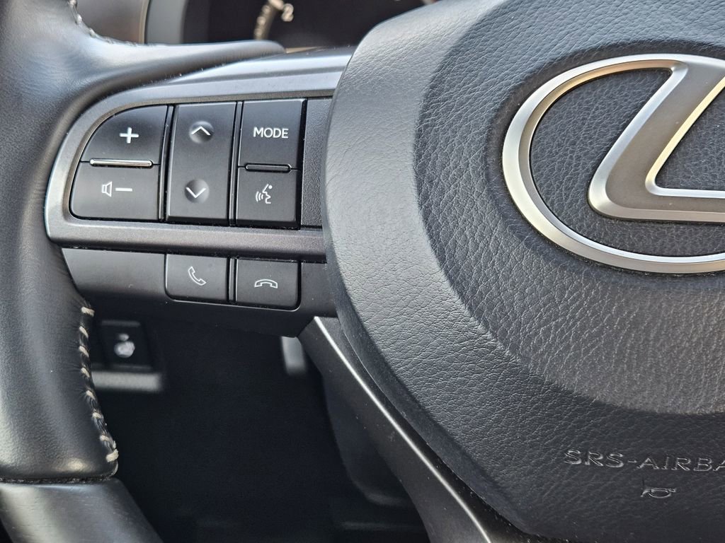 Used 2023 Lexus GX 460 w/ Black Line Special Edition AWD/4WD image 34