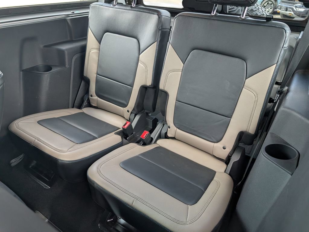 Used 2022 Ford Bronco Wildtrak image 8