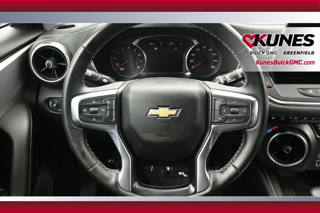 Used 2024 Chevrolet Blazer LT w/ Sound & Technology Package FWD image 19
