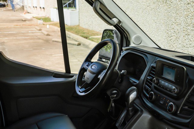 Used 2022 Ford Transit 350 Medium Roof image 19