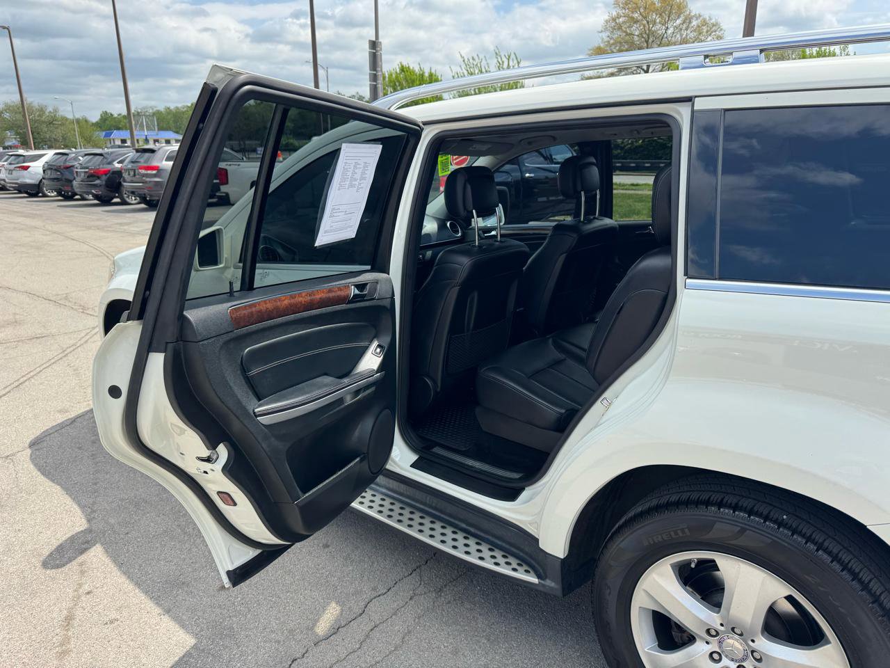 Used 2011 Mercedes-Benz GL 450 4MATIC image 14