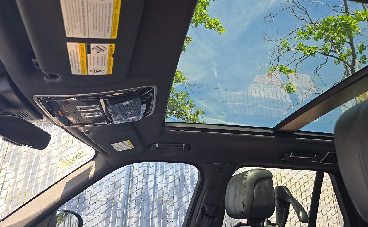 Used 2019 Land Rover Range Rover Supercharged AWD/4WD image 9