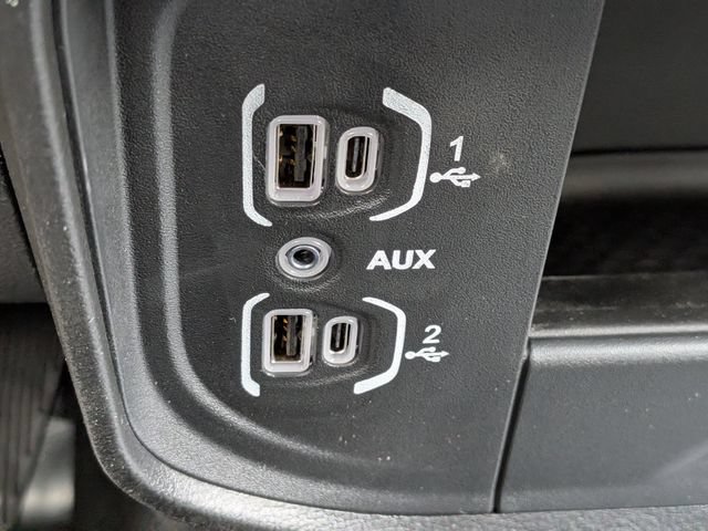 New 2026 RAM 3500 Tradesman AWD/4WD image 21