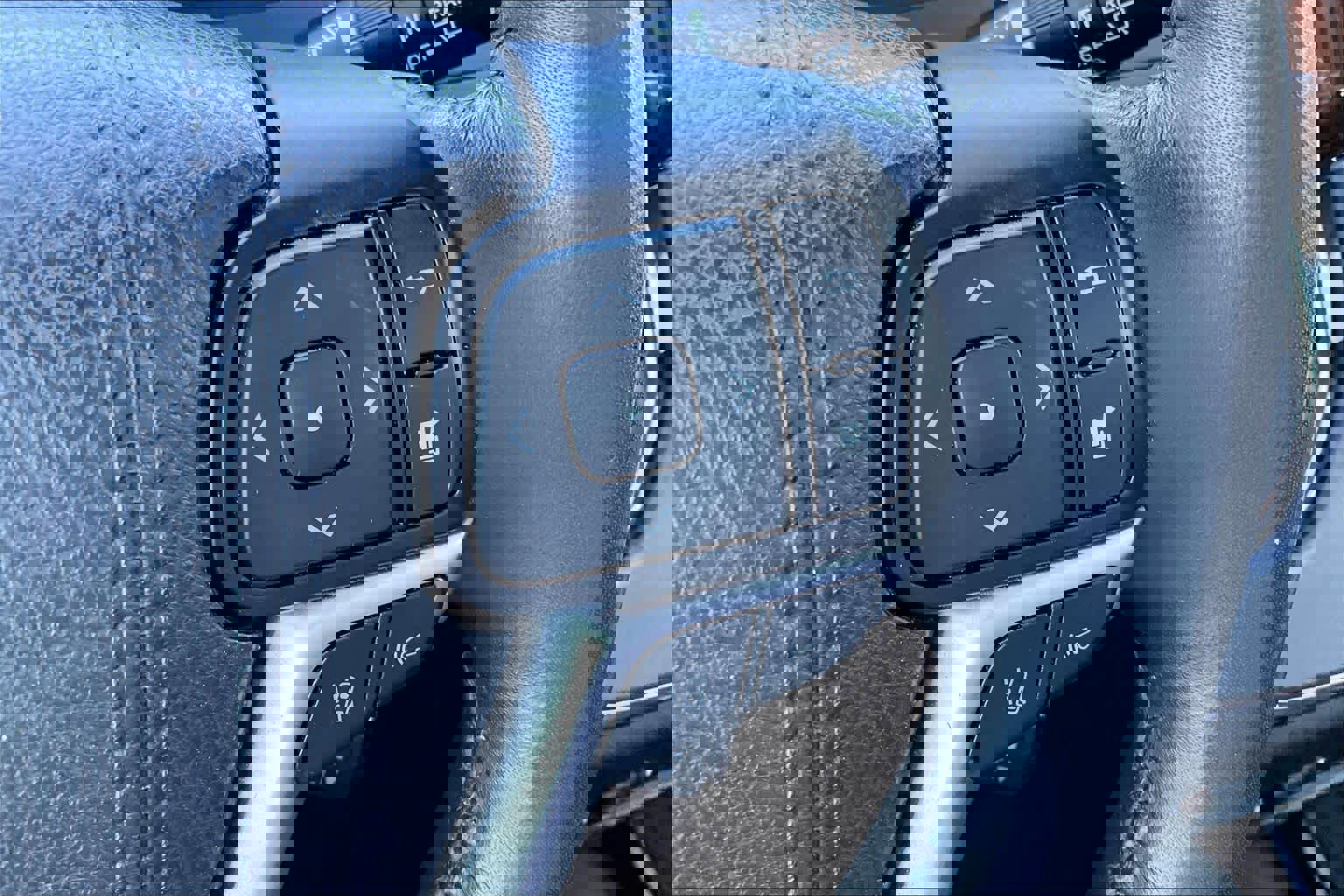 Used 2018 Toyota Sienna Limited Premium image 22