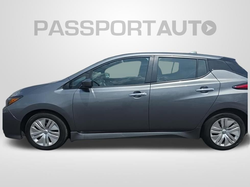 Used 2023 Nissan Leaf S FWD image 5