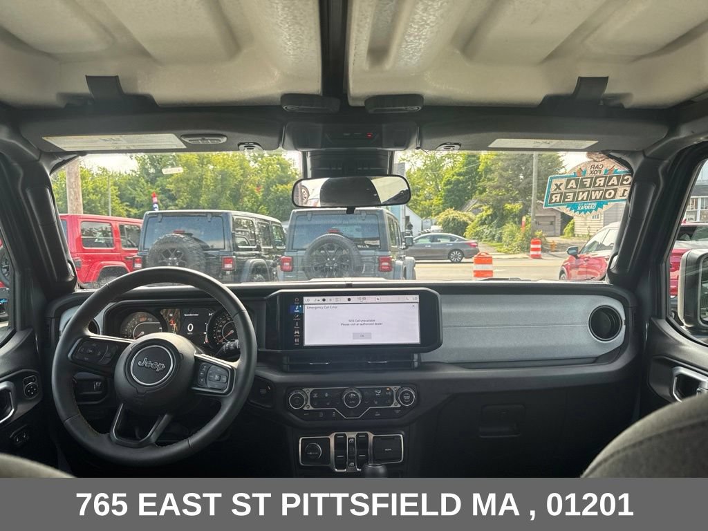 Used 2024 Jeep Wrangler Unlimited Sport AWD/4WD image 15