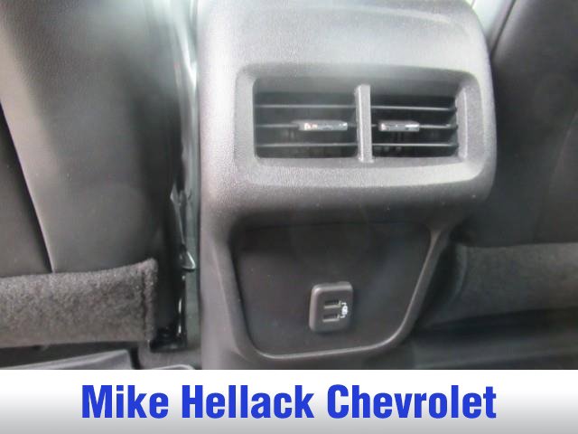 Used 2022 Chevrolet Equinox RS image 19