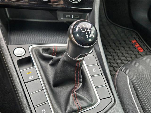 Used 2021 Volkswagen Jetta GLI image 9
