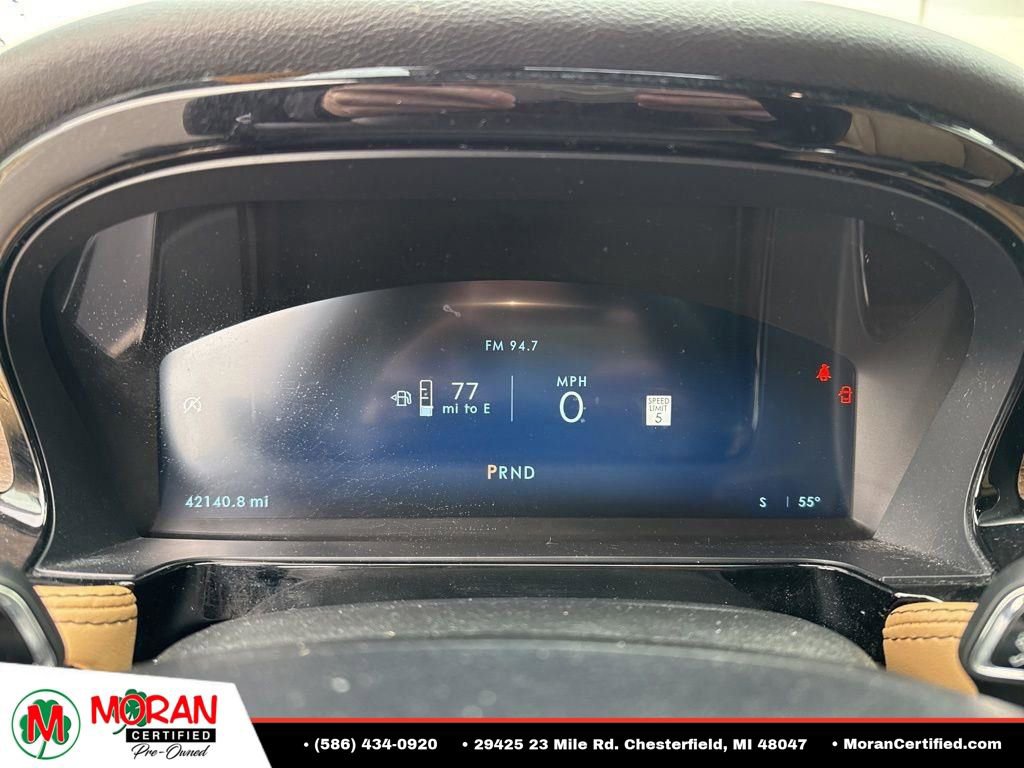 Used 2023 Lincoln Corsair Reserve AWD/4WD image 16