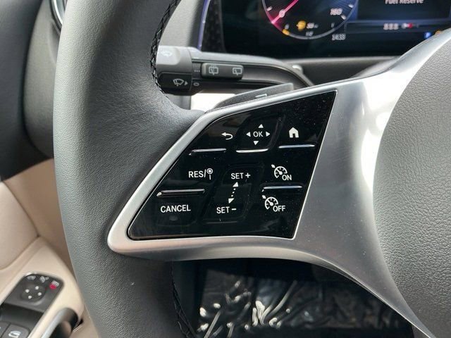 New 2025 Mercedes-Benz GLB 250 image 24