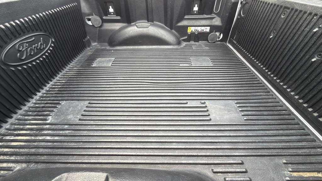 Used 2021 Ford F150 XLT AWD/4WD image 9