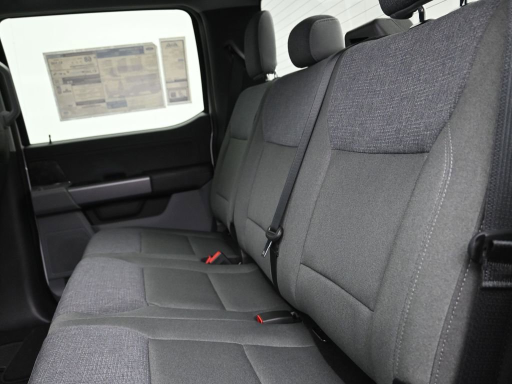 New 2025 Ford F150 Lightning XLT image 30