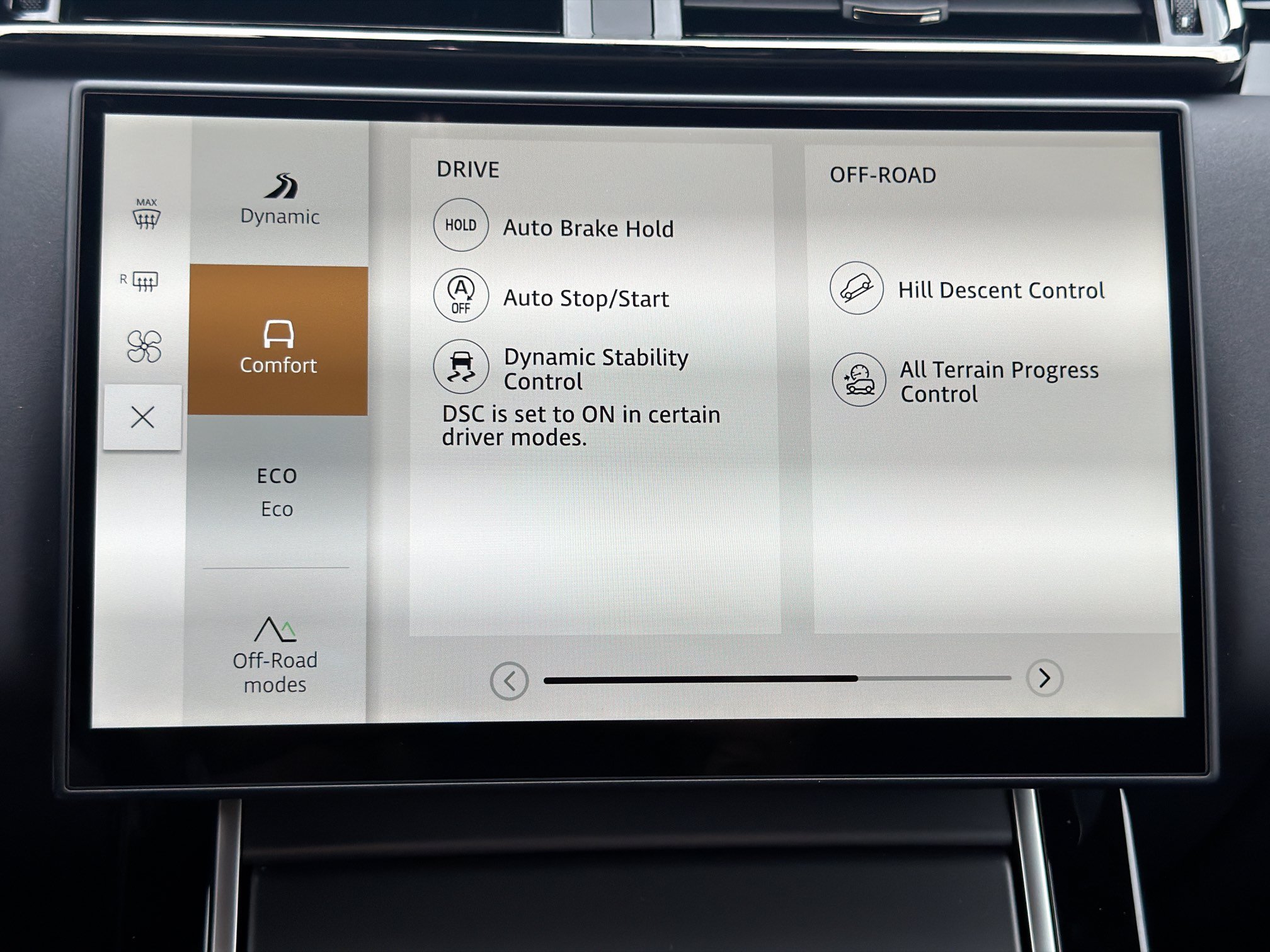 New 2026 Land Rover Range Rover Velar S AWD/4WD image 29