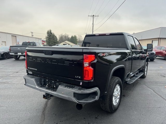 Used 2024 Chevrolet Silverado 2500 LTZ w/ LTZ Convenience Package image 15