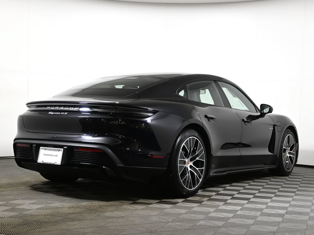 Used 2026 Porsche Taycan 4S AWD/4WD image 7