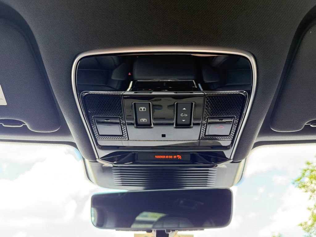 New 2026 Land Rover Range Rover Sport Dynamic SE AWD/4WD image 25