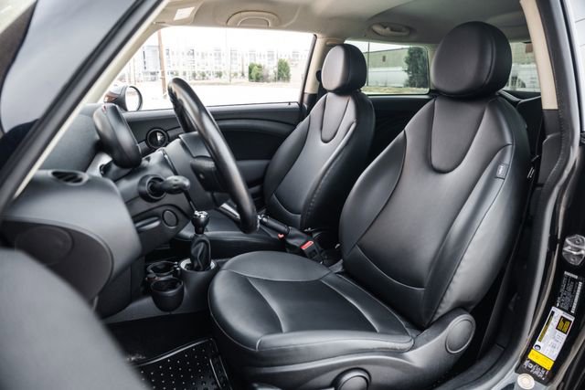 Used 2011 MINI Cooper Hardtop FWD image 4