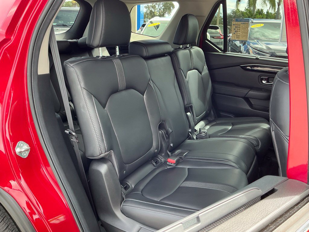 Certified 2024 Honda Pilot EX-L image 17