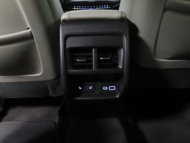 Certified 2023 Cadillac XT4 Luxury w/ Cold Weather Package image 29