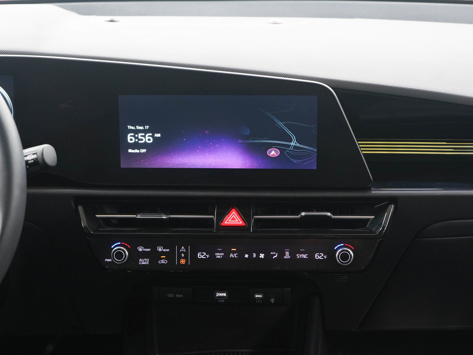 Used 2023 Kia Niro Wind w/ Wind Preserve Package FWD image 15