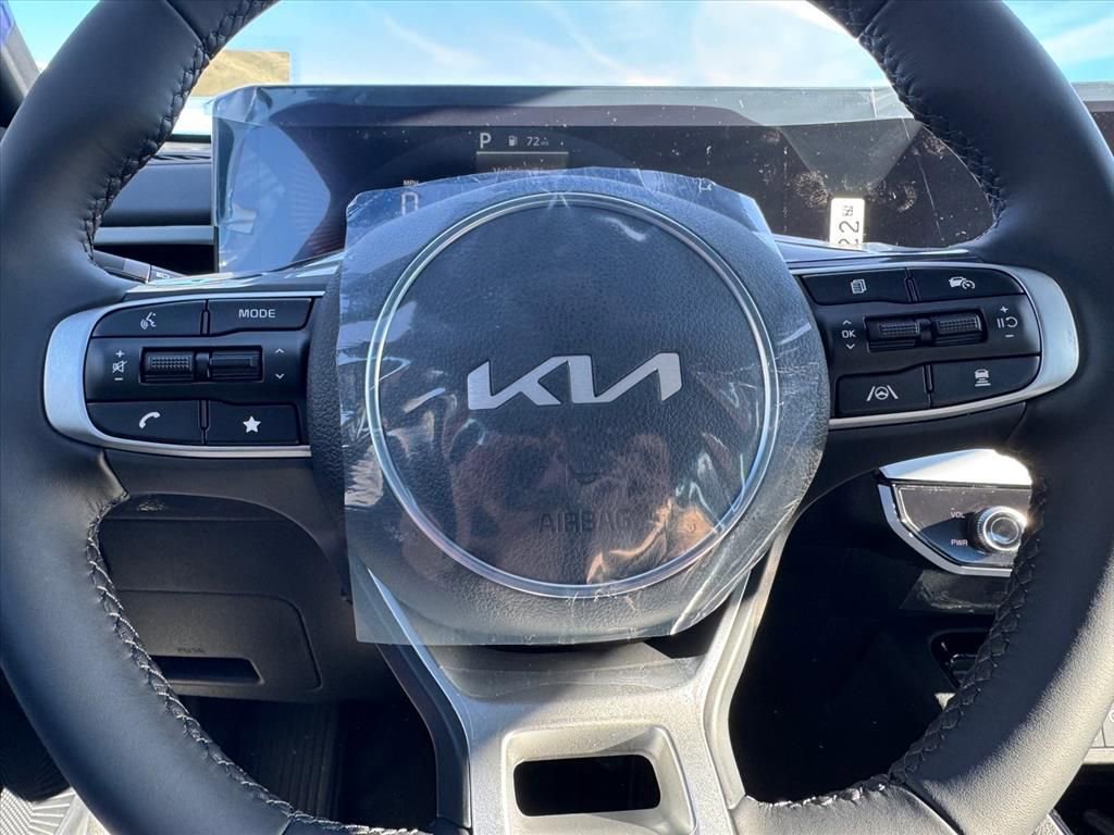 New 2026 Kia K5 GT-Line image 12