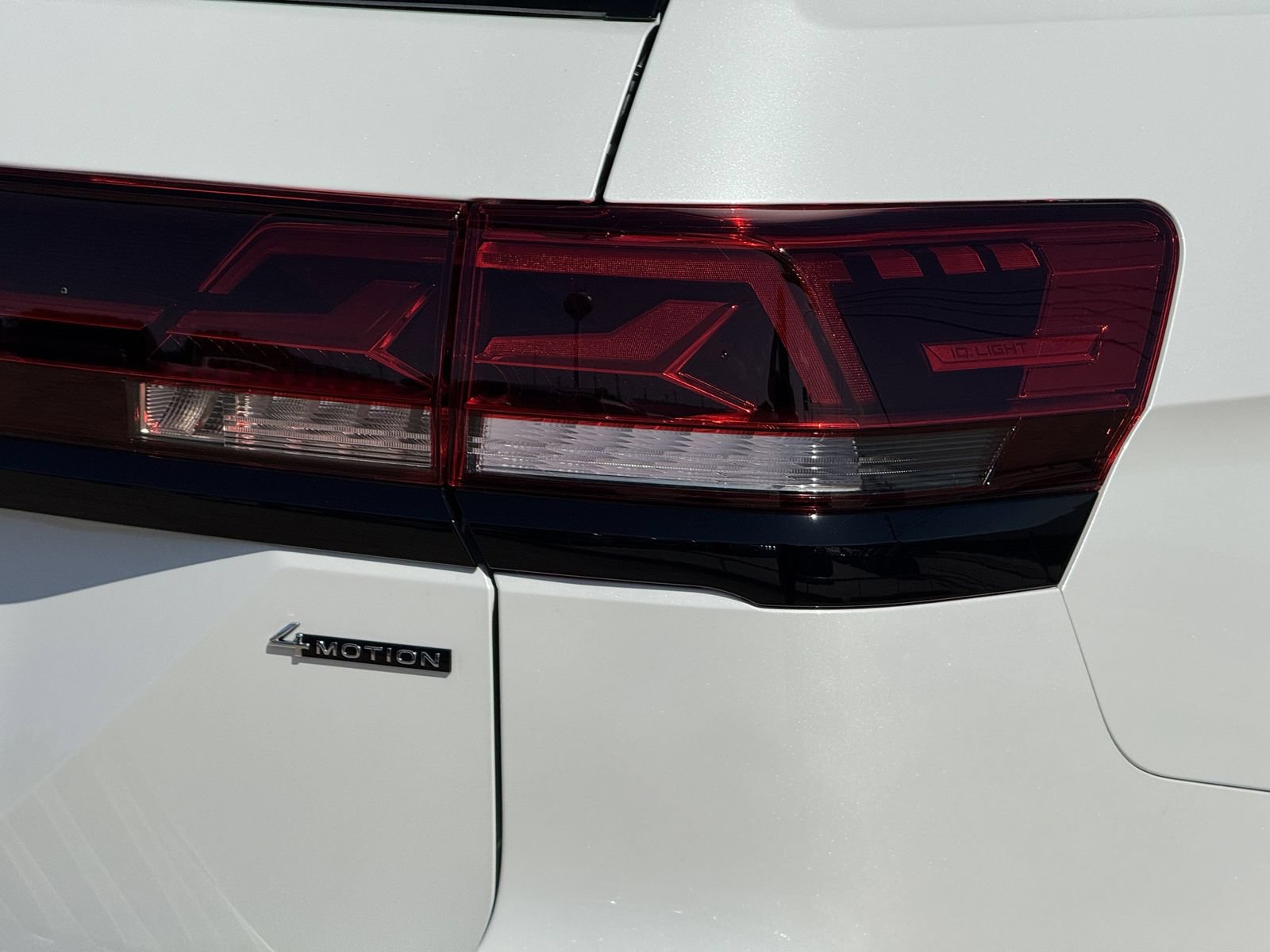 New 2026 Volkswagen Atlas Peak Edition AWD/4WD image 14