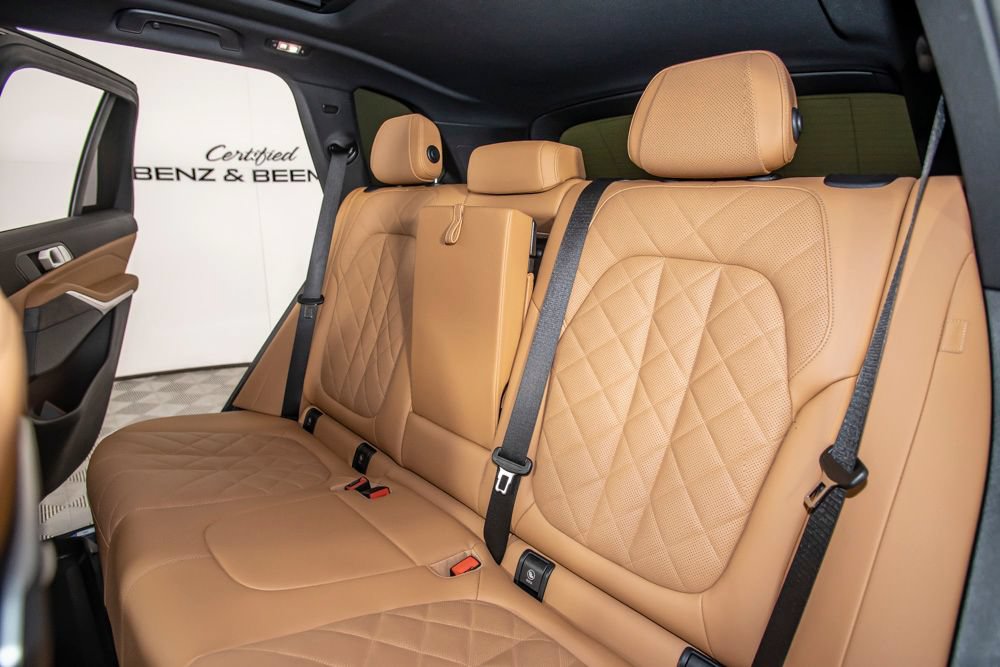 Used 2025 BMW X5 sDrive40i w/ M Sport Package RWD image 14