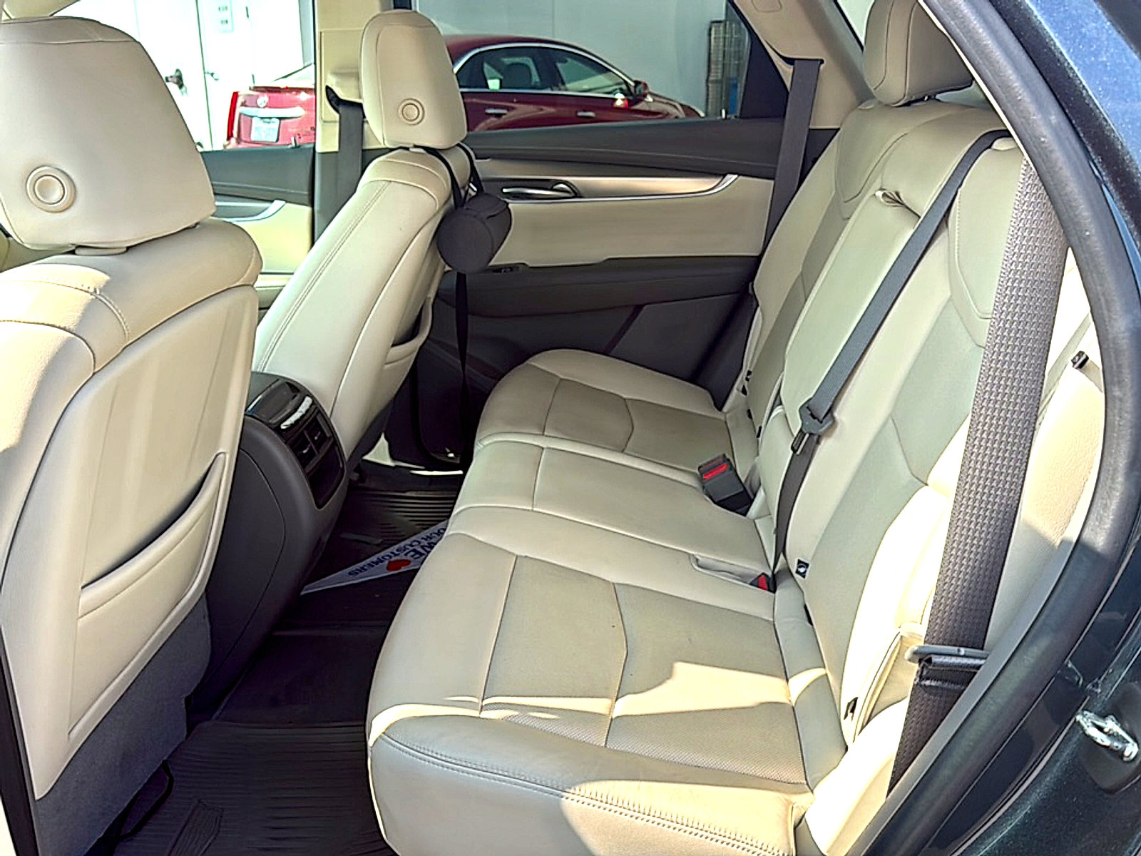 Used 2020 Cadillac XT5 Premium Luxury FWD image 8