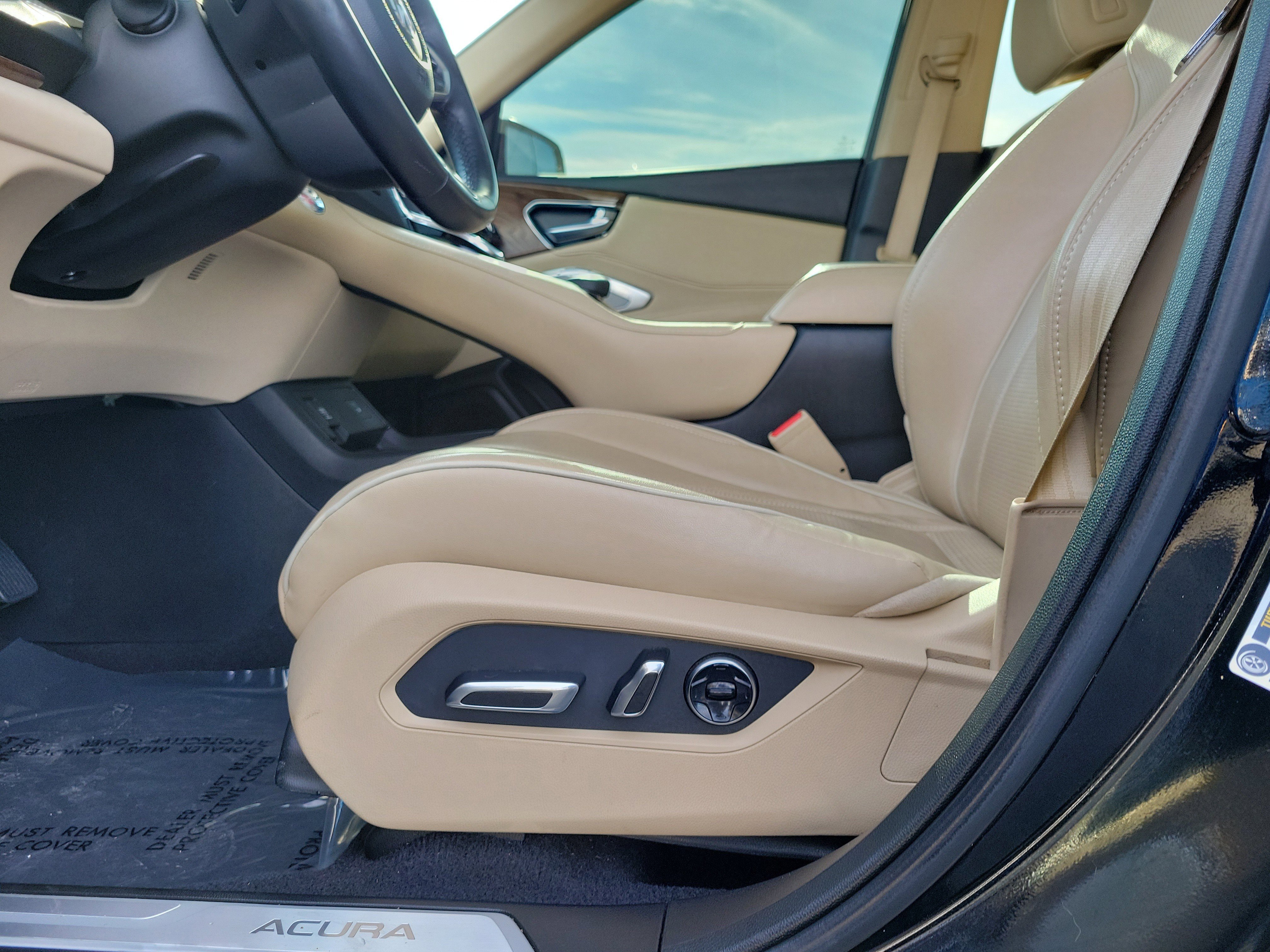 Used 2022 Acura RDX AWD w/ Advance Package image 16