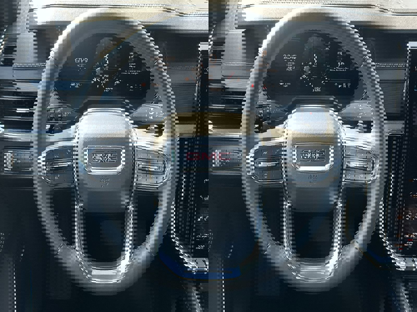 Used 2025 GMC Acadia Elevation image 19